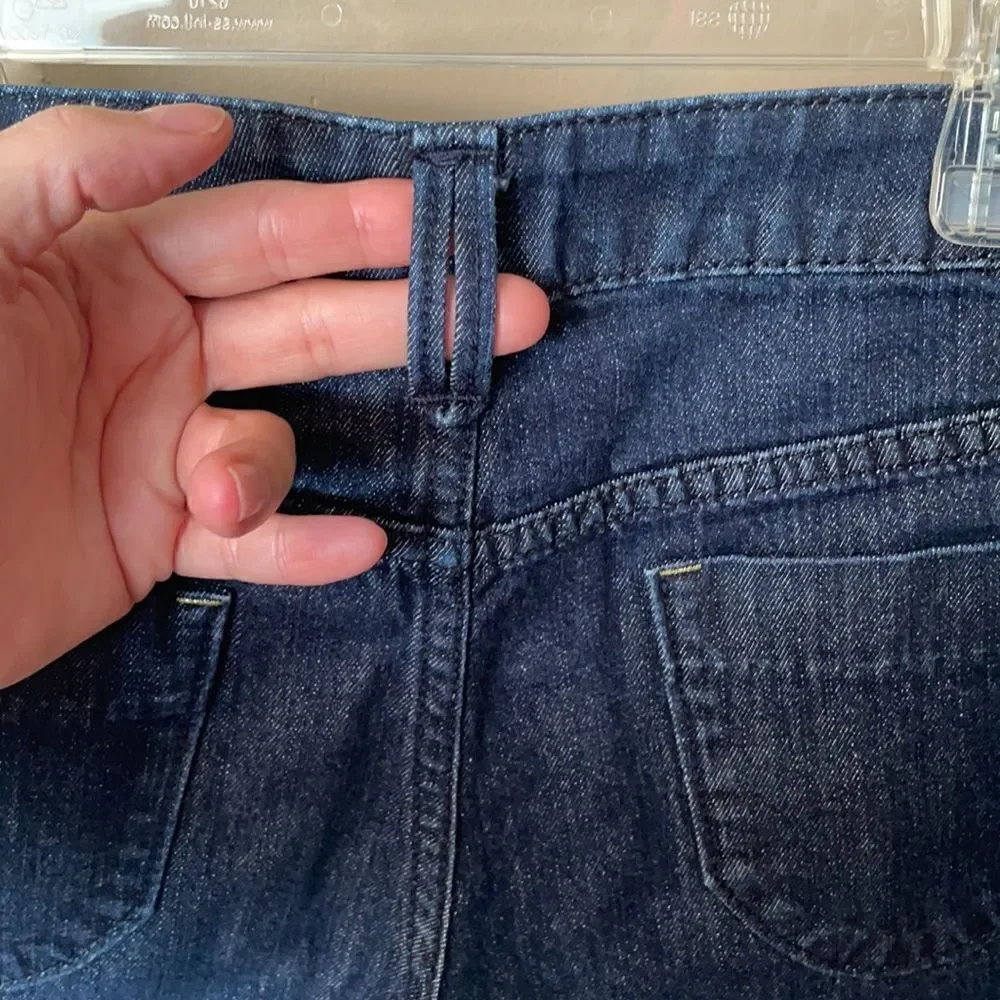 Pleated denim shorts